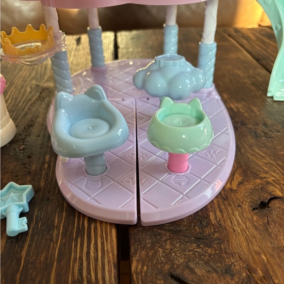 Wishcat Magic Cat Tower Playset - Picture 9 of 16